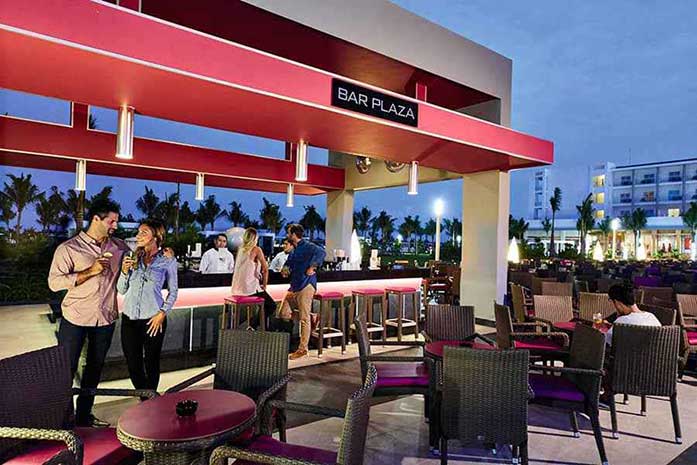 HOTEL RIU DUNAMAR Bar