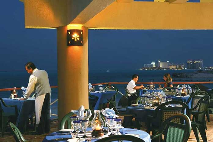 Hotel riu caribe restaurante frente a-la playa
