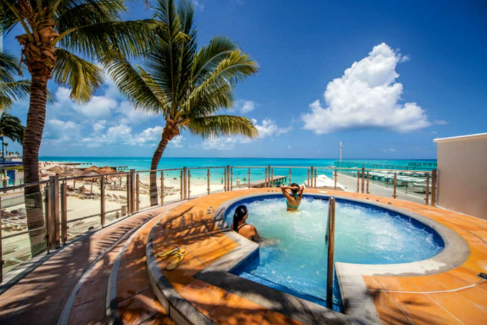 Jacuzzi Hotel riu cancun