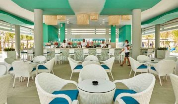 Restaurante de comida fusión en el hotel Riu Palace de Punta Cana