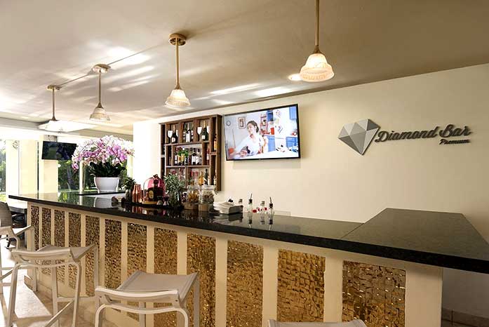 Hotel Impressive premium cafe